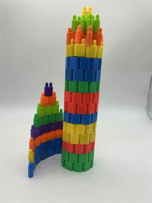 Конструктор пластмассовый 5037