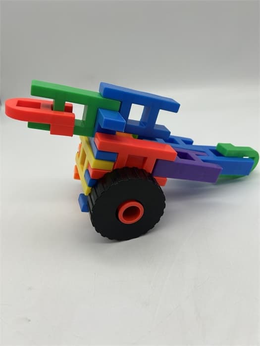 Конструктор пластмассовый 5011