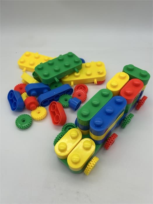 Конструктор пластмассовый 5083